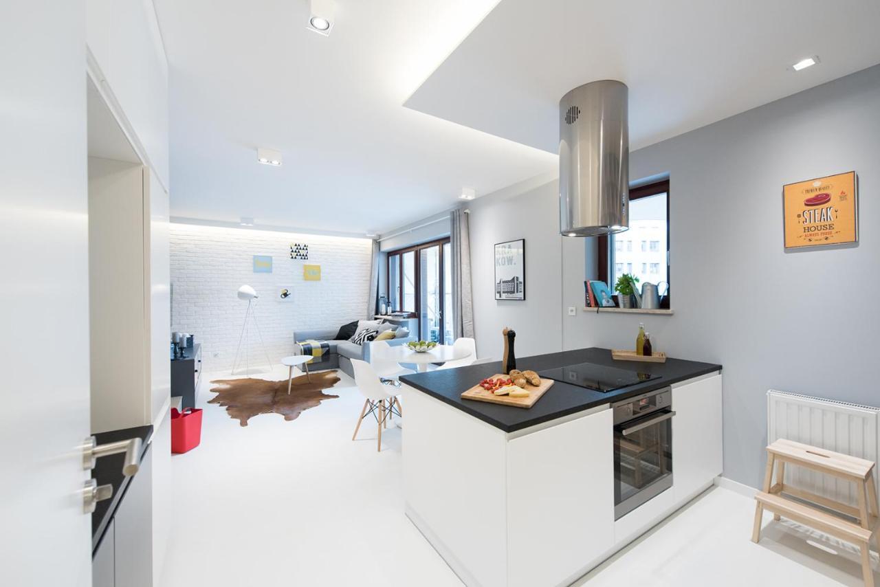 Premium Apartment For Old Town & Jewish Quarter - Balcony Plus Pool Onsite Krakow Luaran gambar